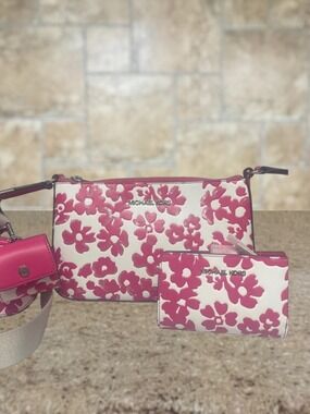 Michael Kors Crossbody With Tech Accessories Attached Dragonfruit Floral